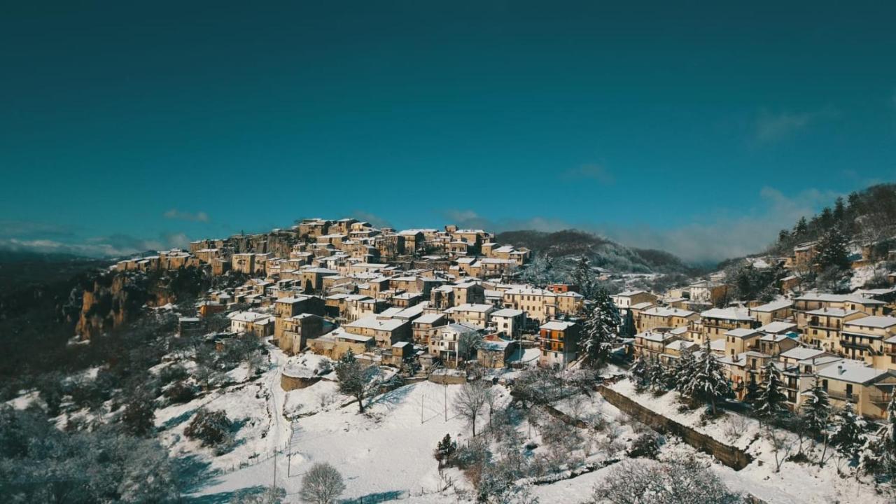 B&B Ad Un Passo Dal Cielo Pietrasecca Buitenkant foto